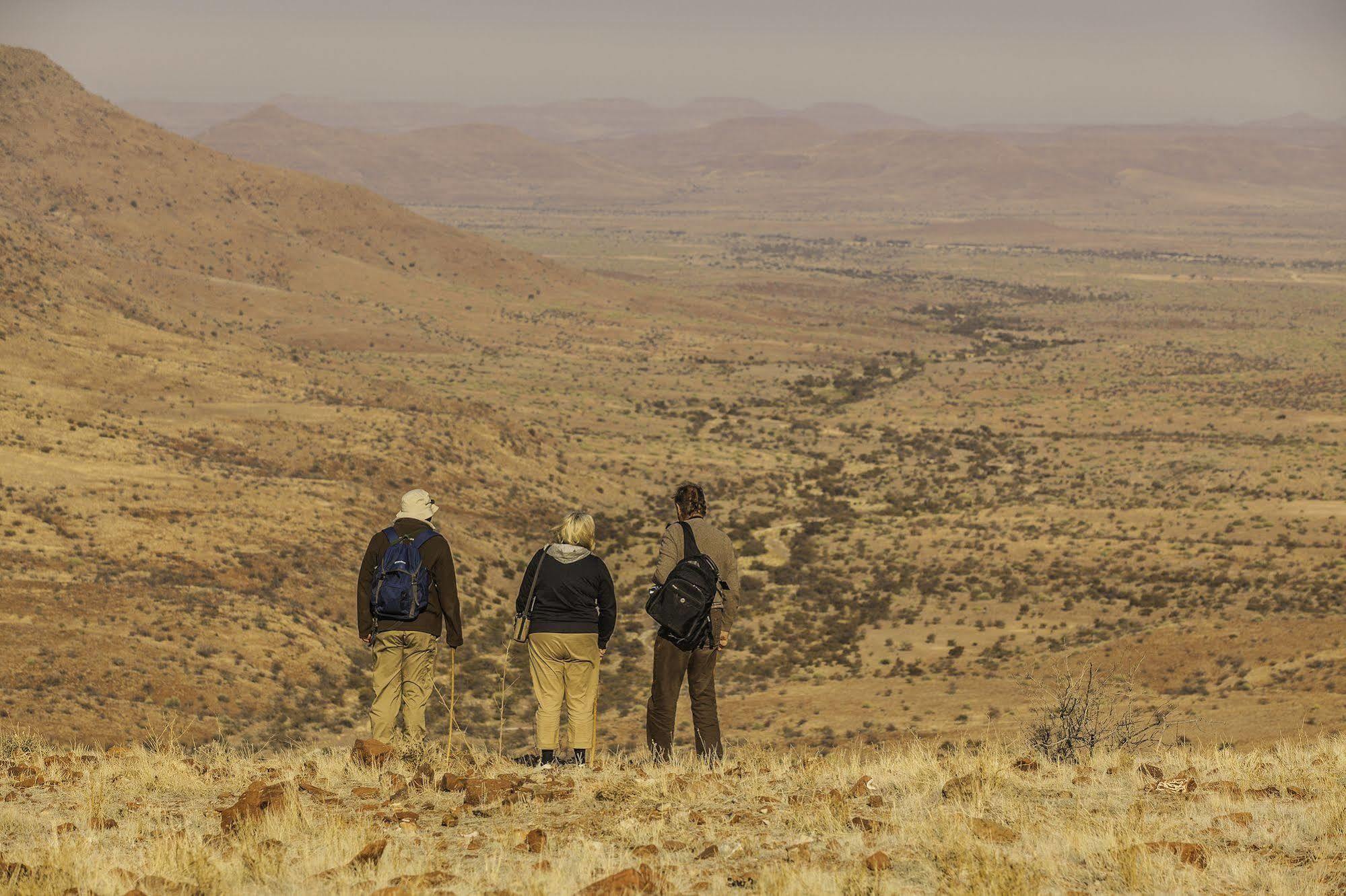 Etendeka Mountain Camp Damaraland Esterno foto